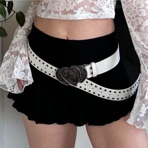 🤍White Y2k Stud Heart Buckle Belt🤍